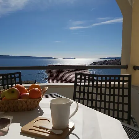 Apartment Gemuetliches Mit Meerblick Trogir